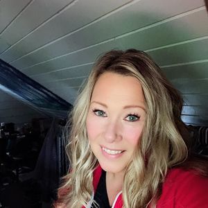 Meet your Posher, Sandy